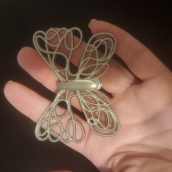 2pc Vintage Neiman Marcus Silver Butterfly Clips. - Picture 14 of 15